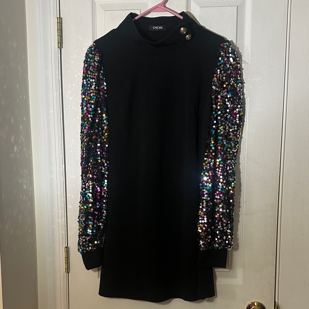 Chic Me Black Dress with Sequin Sleeves! Beautiful!! Size Large. Brand New!